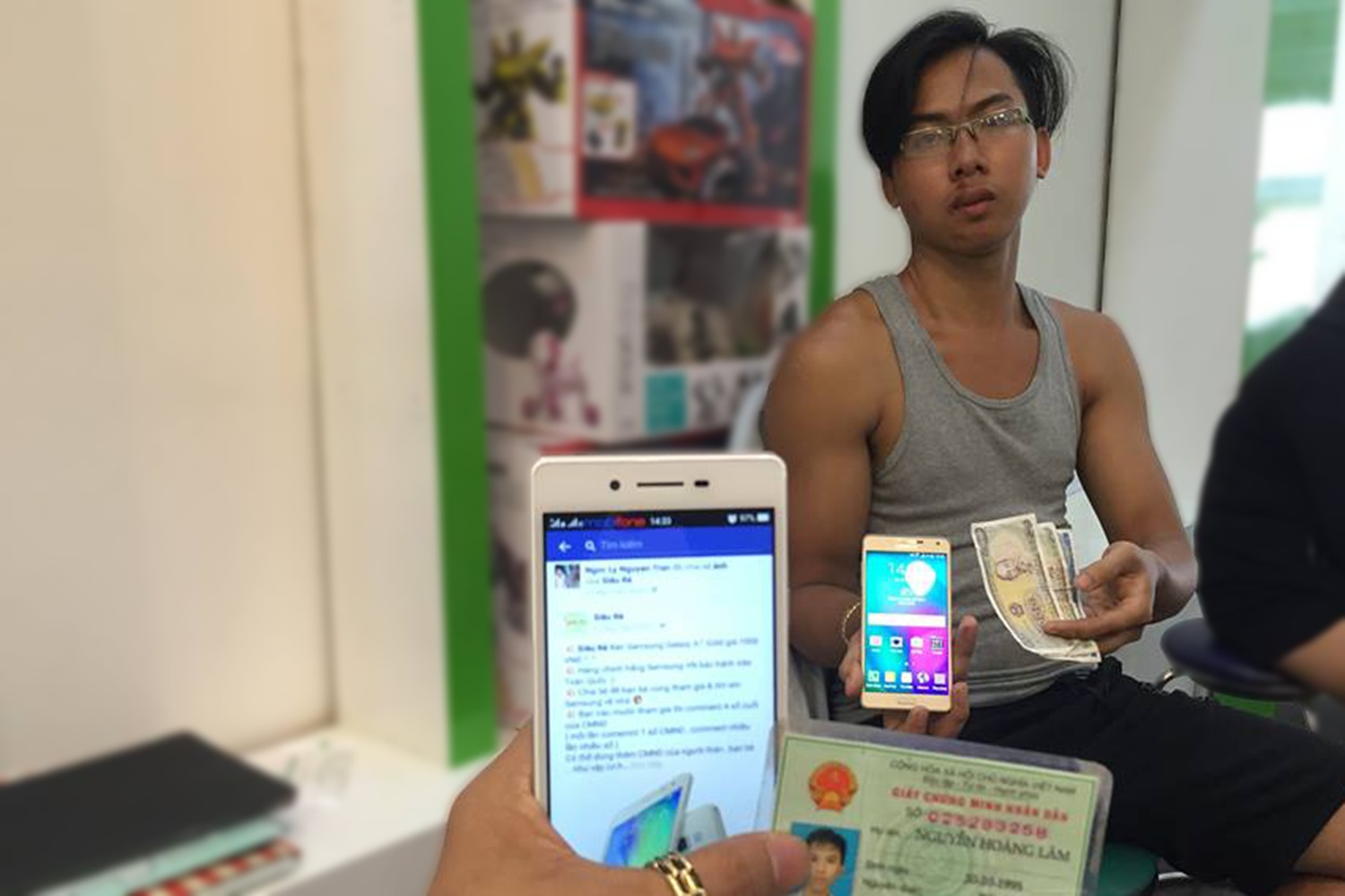 Chieu hut khach bang laptop gia 1.000 dong o Sai Gon hinh anh