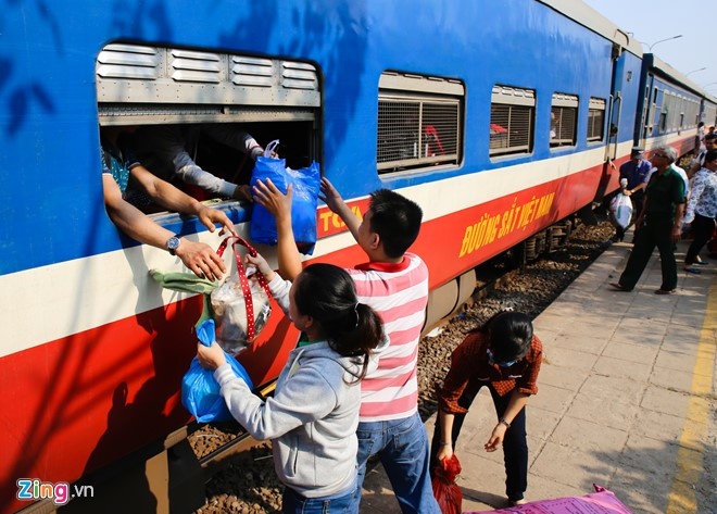 U hang o ga Sai Gon, song Dong Nai sau vu sap cau Ghenh hinh anh