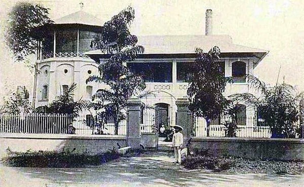 Nuoc sach o do thi Sai Gon anh 1