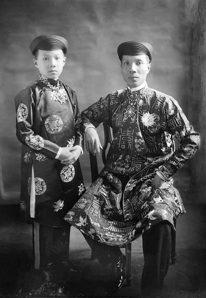 3 nghi an chan dong trieu Nguyen anh 5