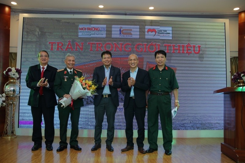 'Hoi uc chien tranh Vi Xuyen' anh 2