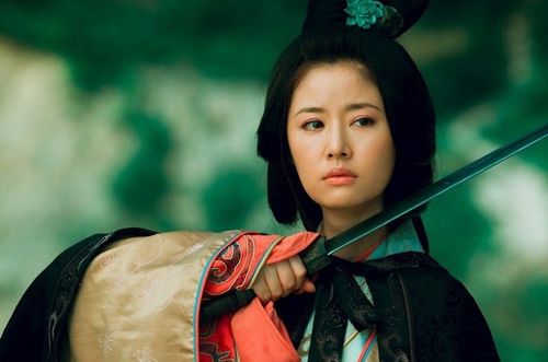 Nguoi vo nao cua Luu Bi co chi khi hon nam nhi, thich nghe vo? hinh anh