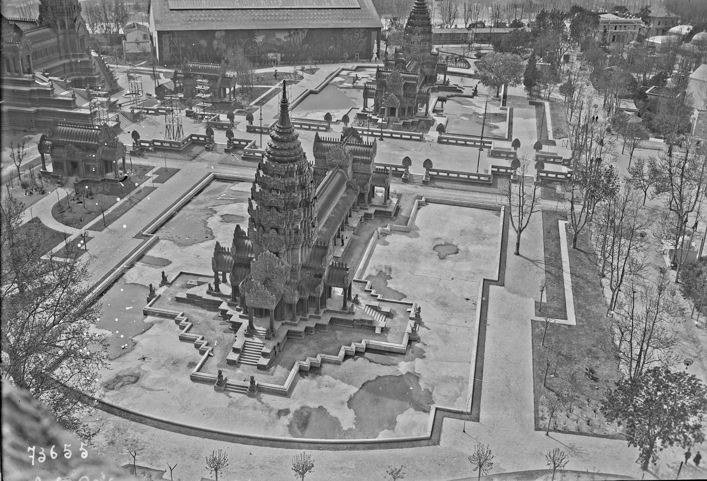 Du lich Dong Duong anh 2