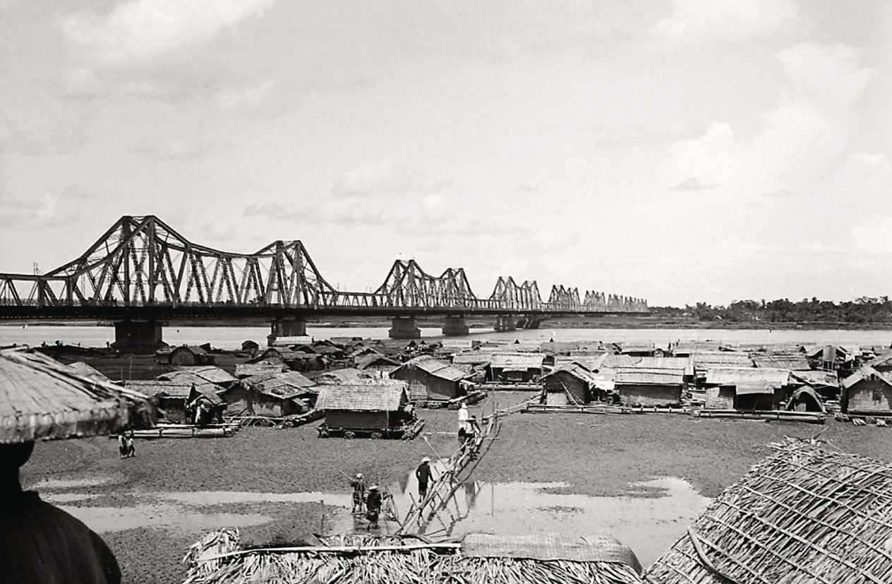 Ky uc Dong Duong anh 1