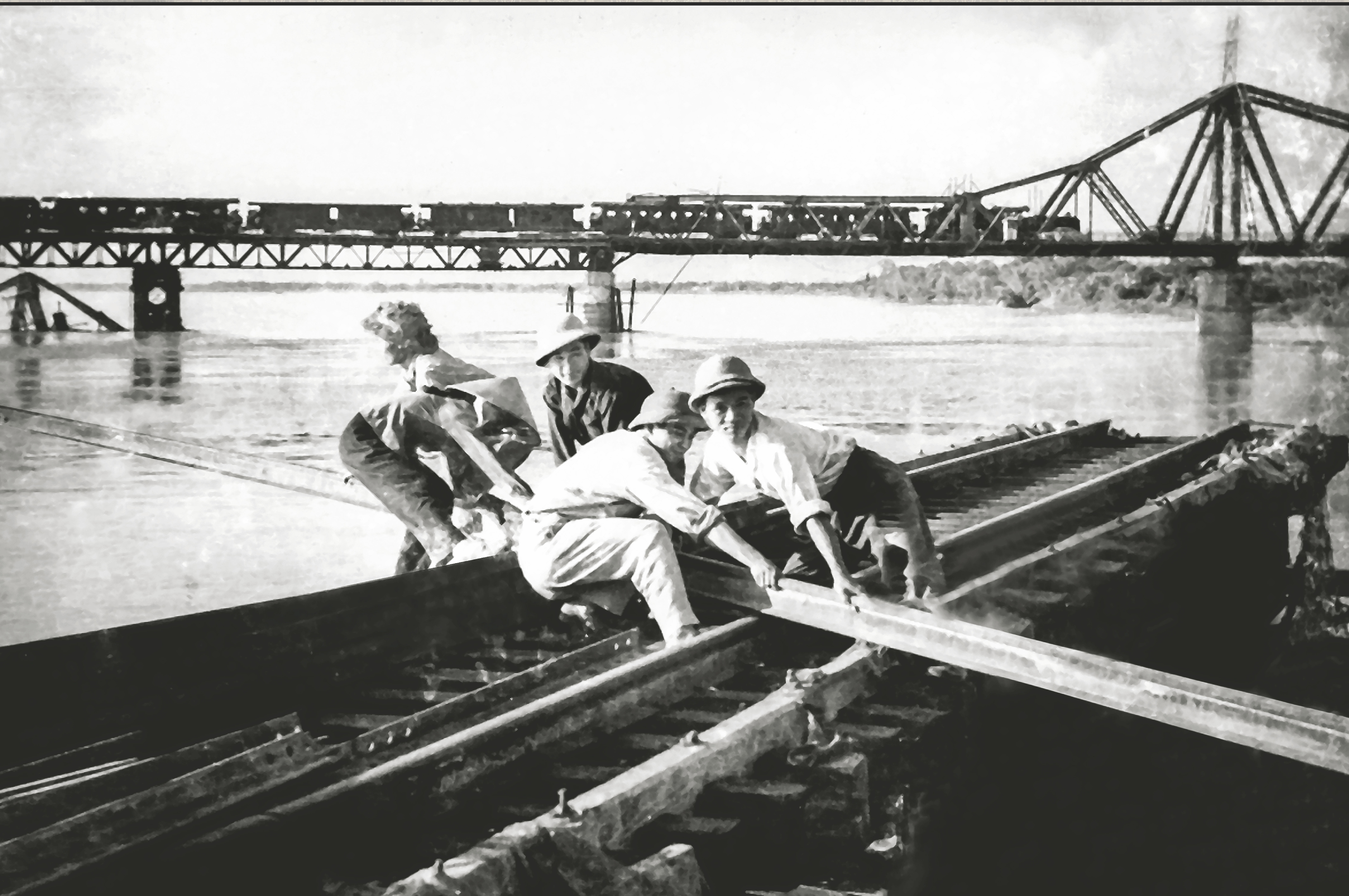 70 nam ngay truyen thong Thanh nien xung phong anh 10