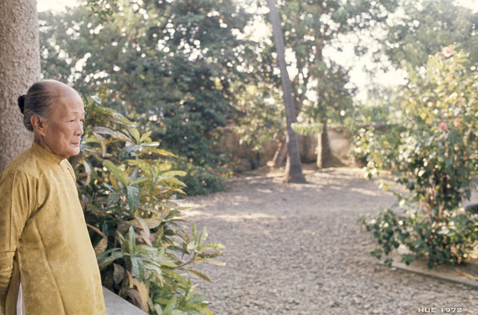 Phi Tan trieu Nguyen anh 3