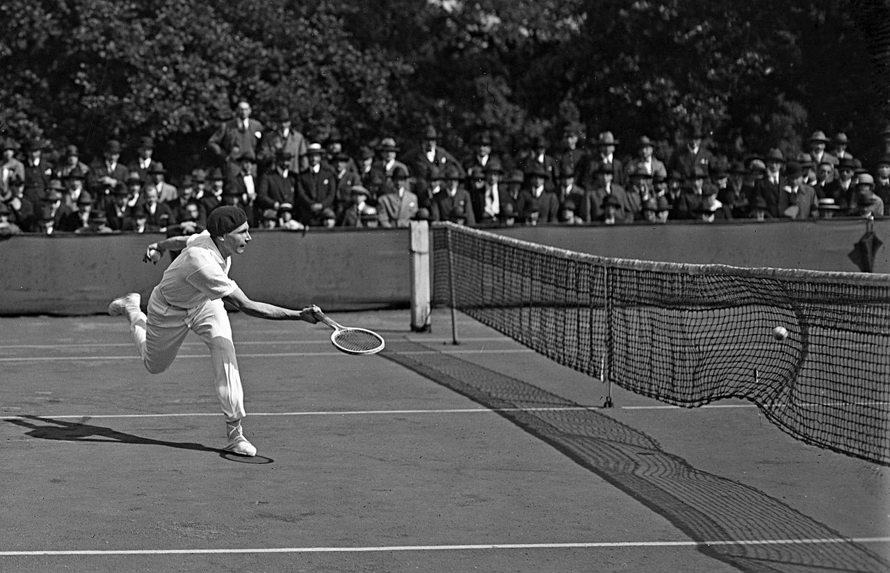 Danh tinh 2 tay vot dau tien cua Viet Nam du French Open va Wimbledon hinh anh