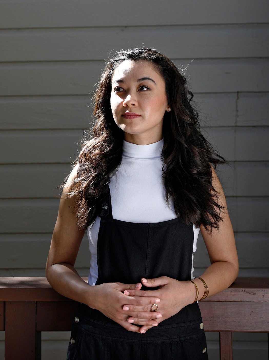 Nan nhan vu an hiep dam len tieng anh 2