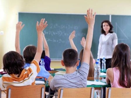 Vai tro cua tu duy phan bien thoi 4.0 hinh anh