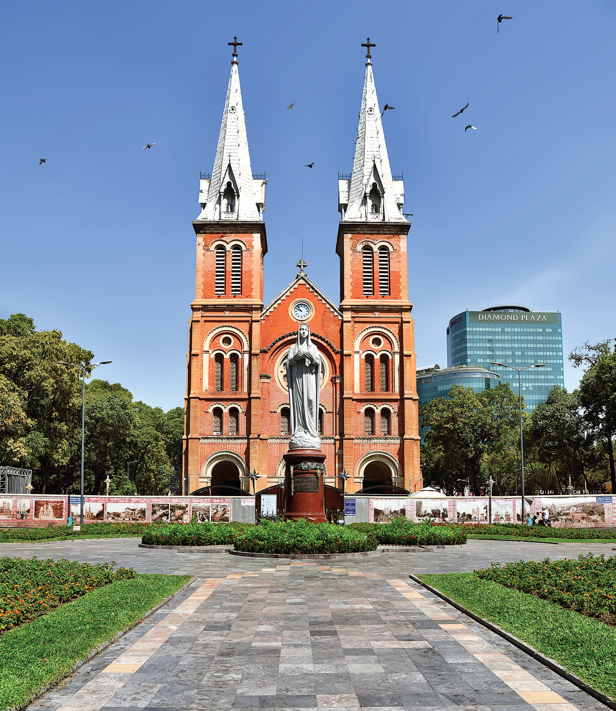 Sach anh "Sai Gon Covid - 19" anh 6