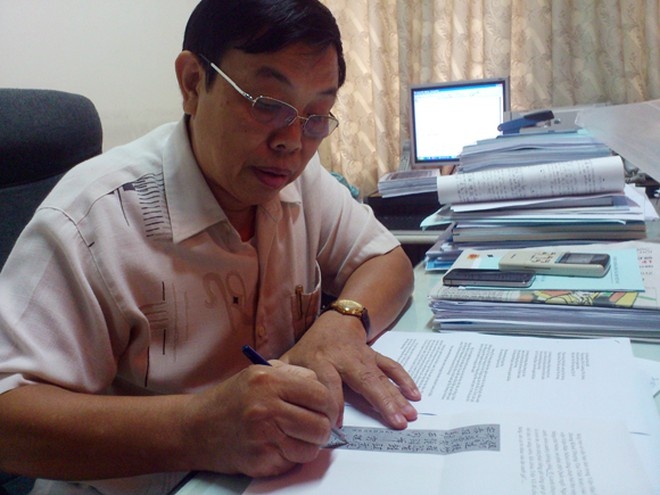 Sach Ten tu ten hieu cac tac gia Han Nom Viet Nam anh 2