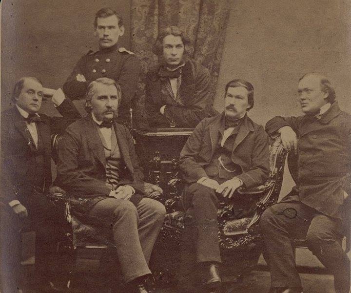 Dai van hao Nga Lev Tolstoy anh 3