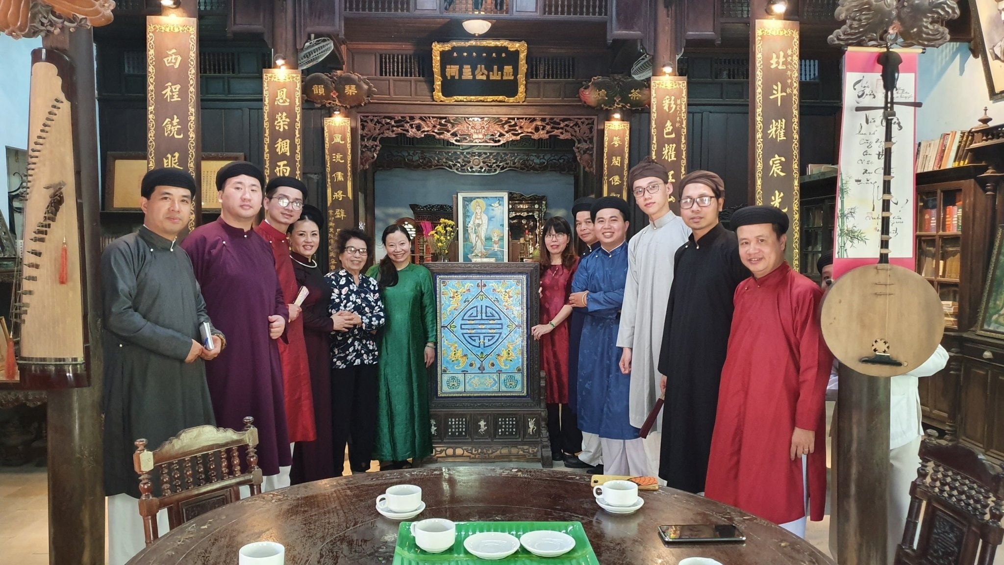 Ao ngu than nam truyen thong anh 2