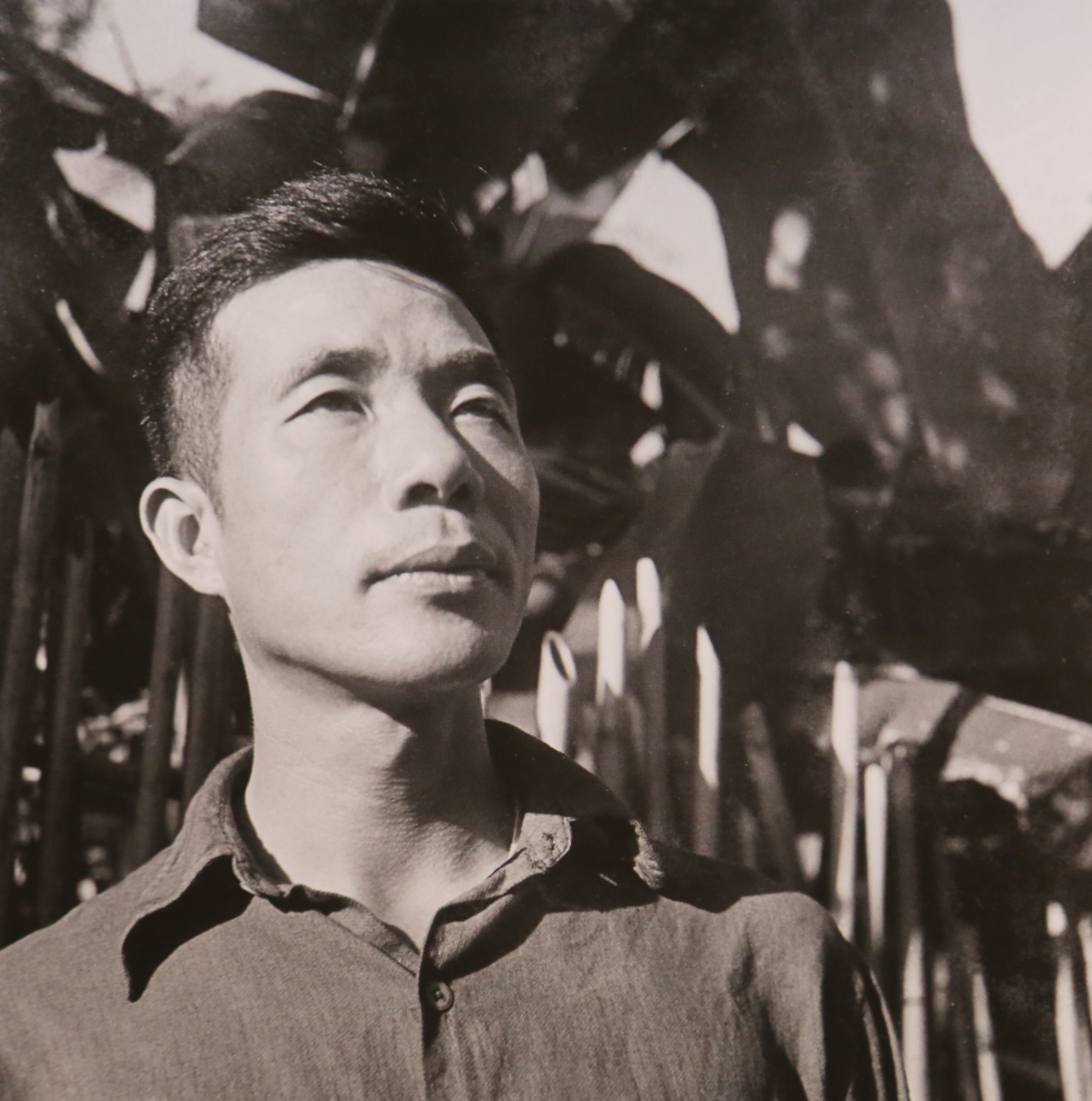 Van nghe si khang chien anh 3