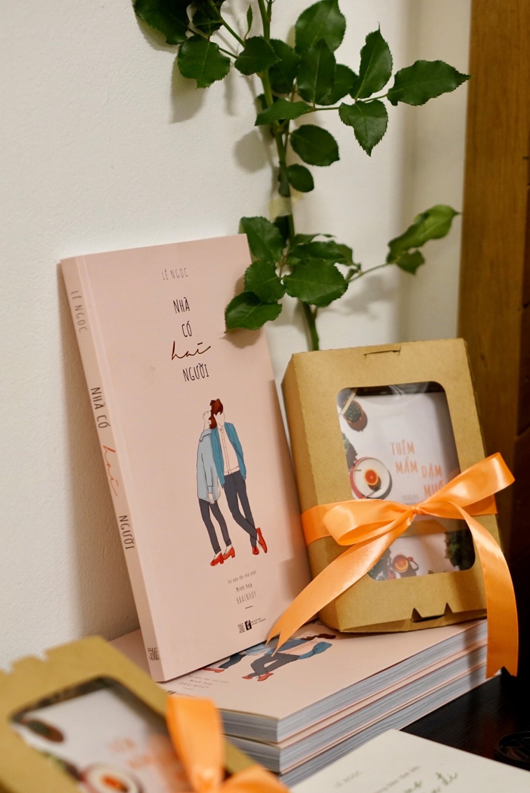 Nha co hai nguoi anh 1