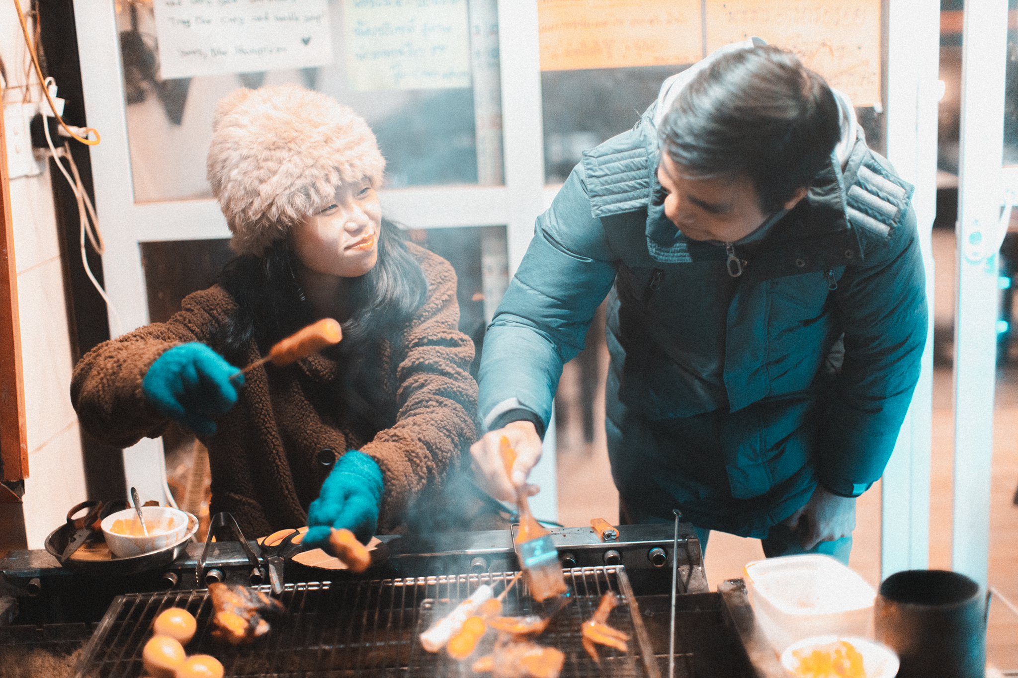 Cau hon sau 10 ngay hen ho hinh anh