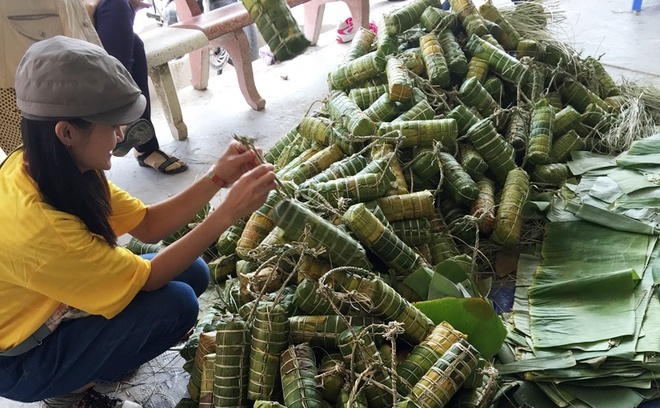 Nguoi dan mien Tay trong trot, chan nuoi cho Tet hinh anh