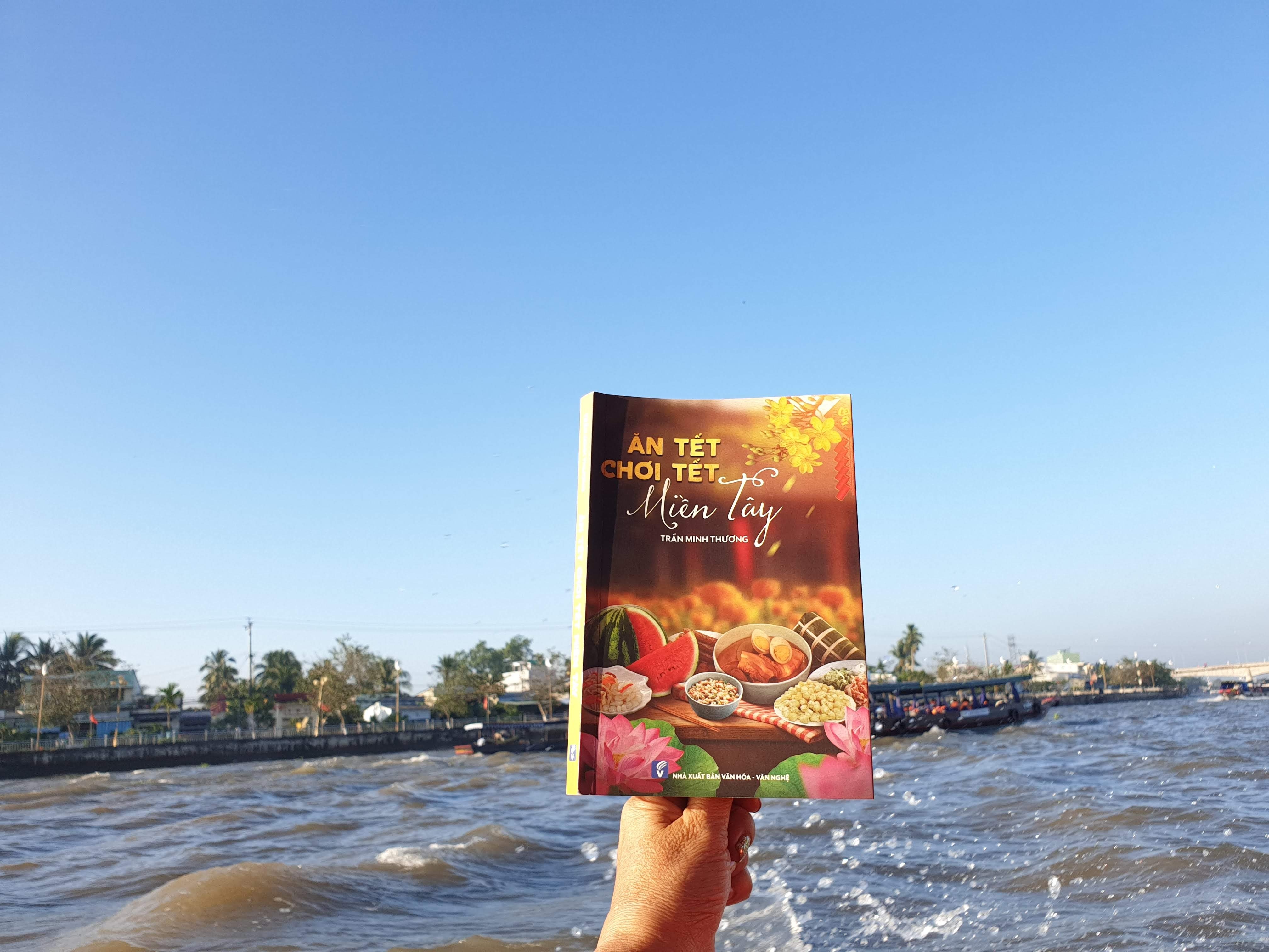 An Tet choi Tet mien Tay anh 1