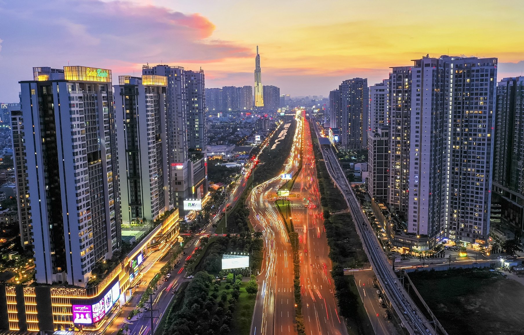 Sach du bao nhung cuong quoc trong tuong lai hinh anh