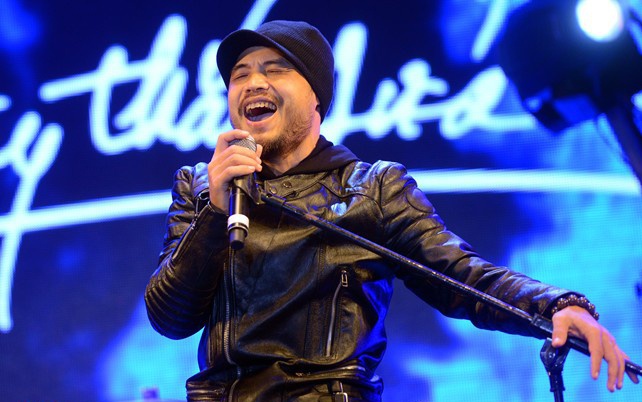 ‘De ta khac ten minh tren doi…’ hinh anh