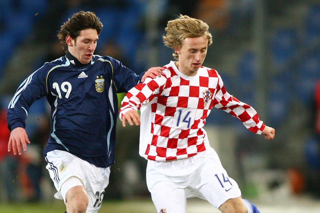 Khoi dau cua Luka Modric o doi tuyen quoc gia Croatia hinh anh