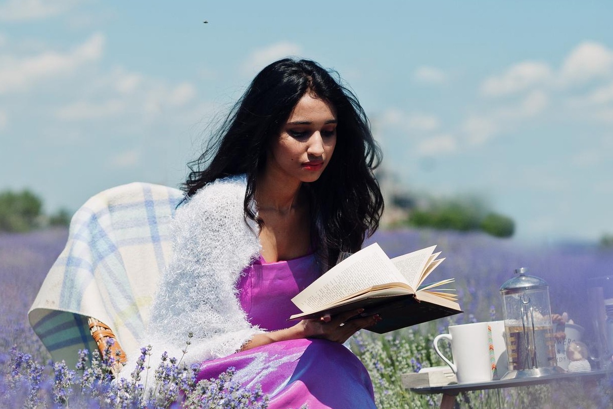 No luc moi ngay de song ma khong hoi tiec hinh anh