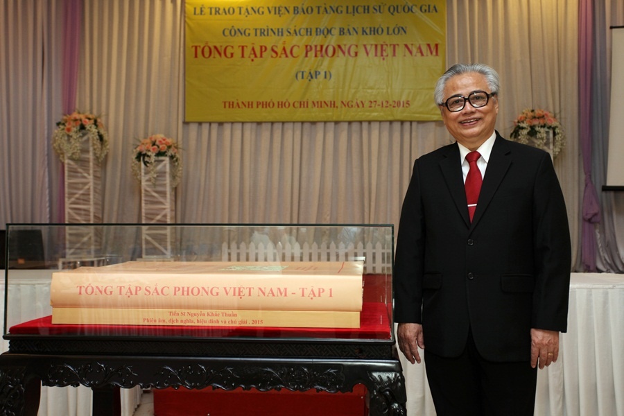 Sach xac lap ky luc anh 6