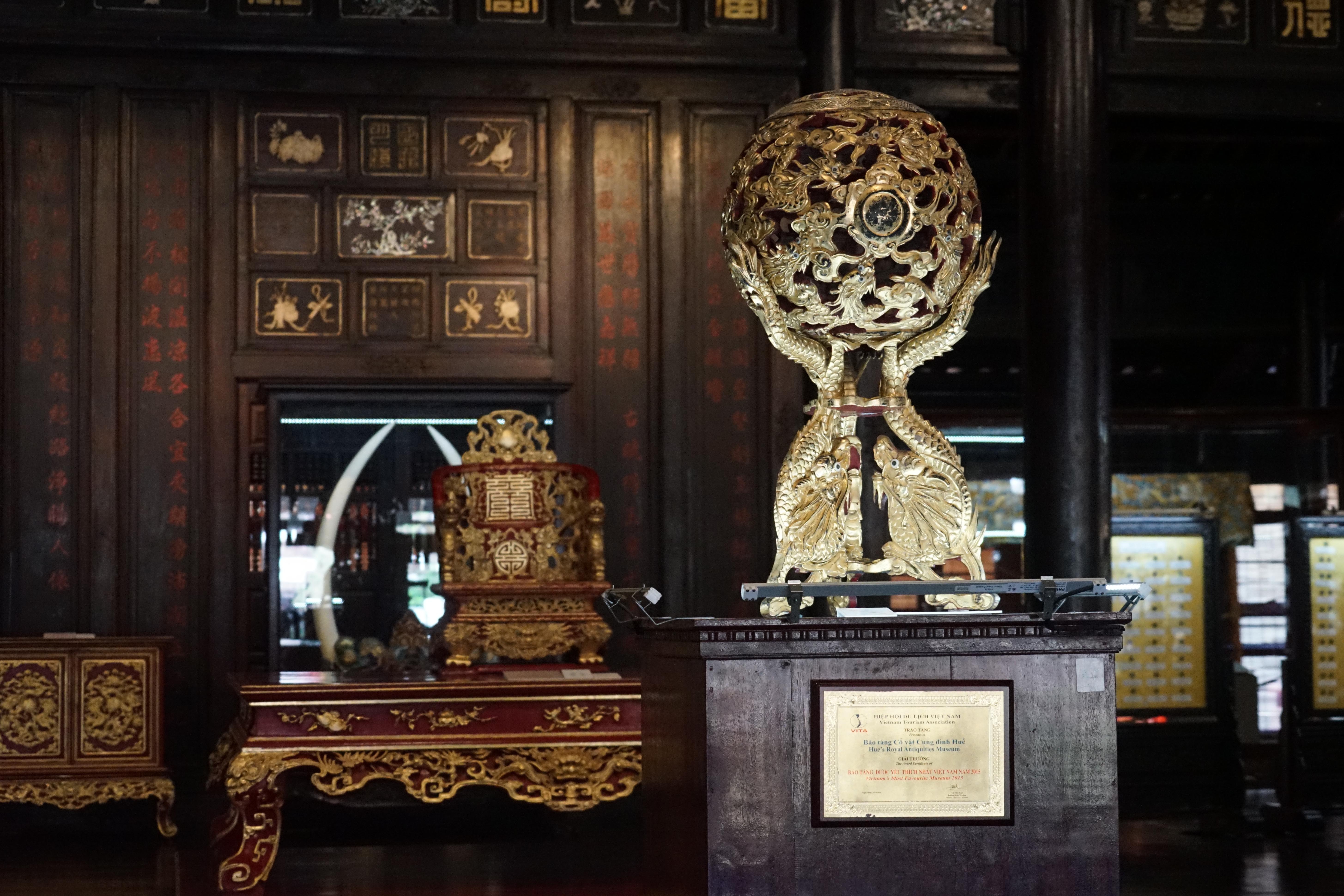 Dieu it biet ve noi luu giu nhung co vat cung dinh Nguyen hinh anh