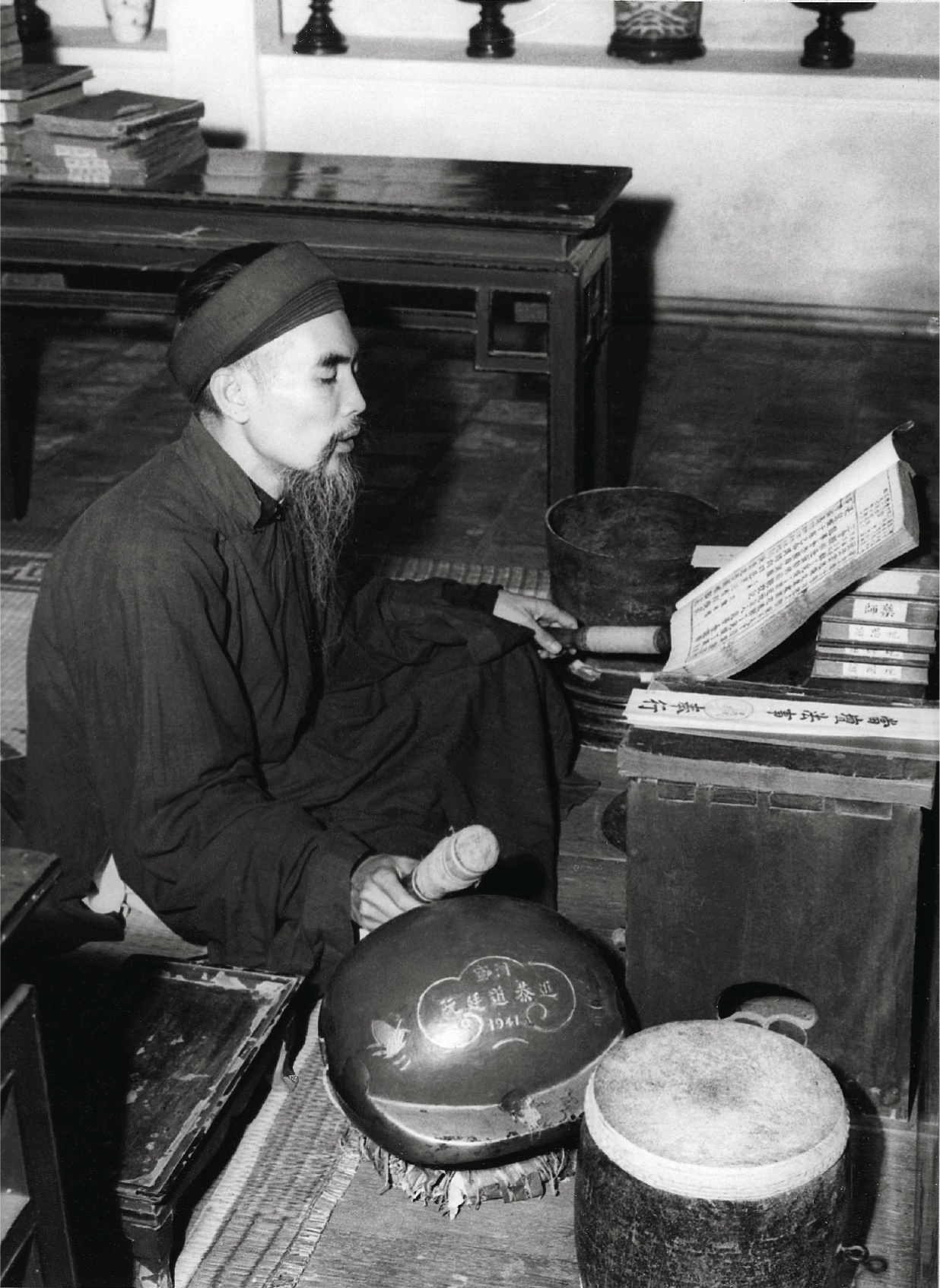 Sach Ky uc Dong Duong anh 8