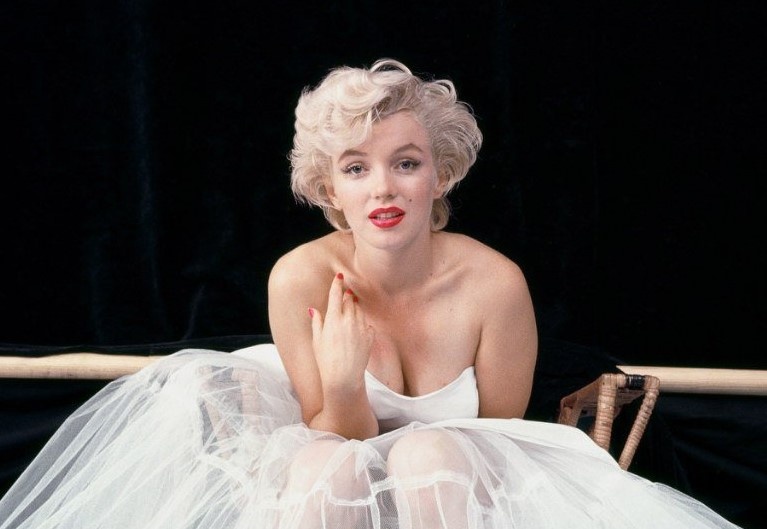 Mau phu nu Marilyn Monroe me man hinh anh