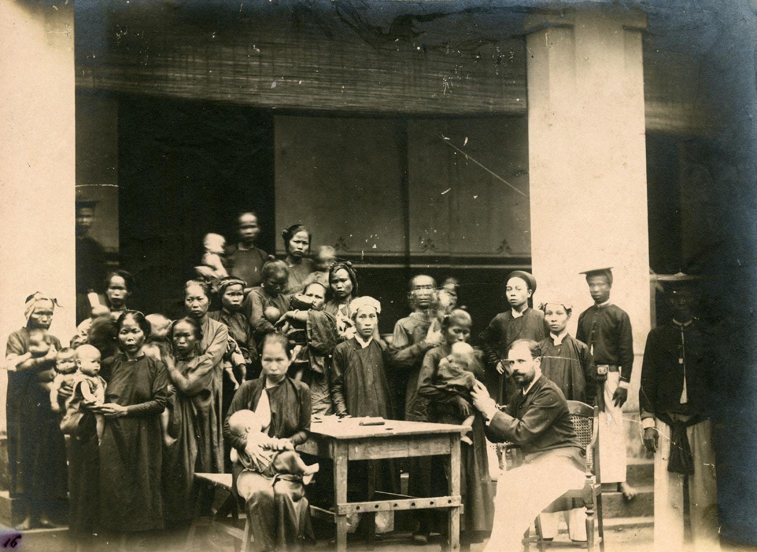 Sai Gon - Cho Lon 150 nam truoc qua anh hinh anh