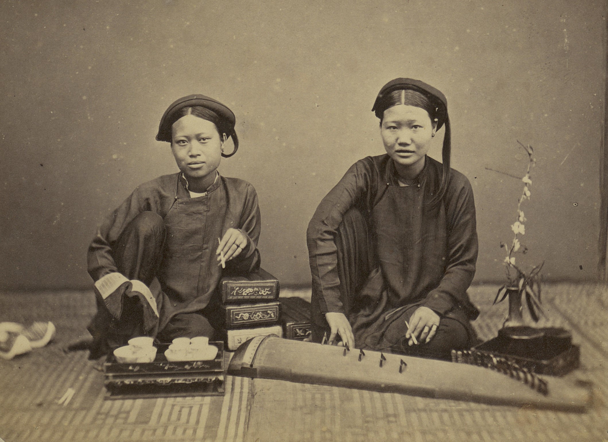 Ao dai Viet Nam co tu bao gio hinh anh