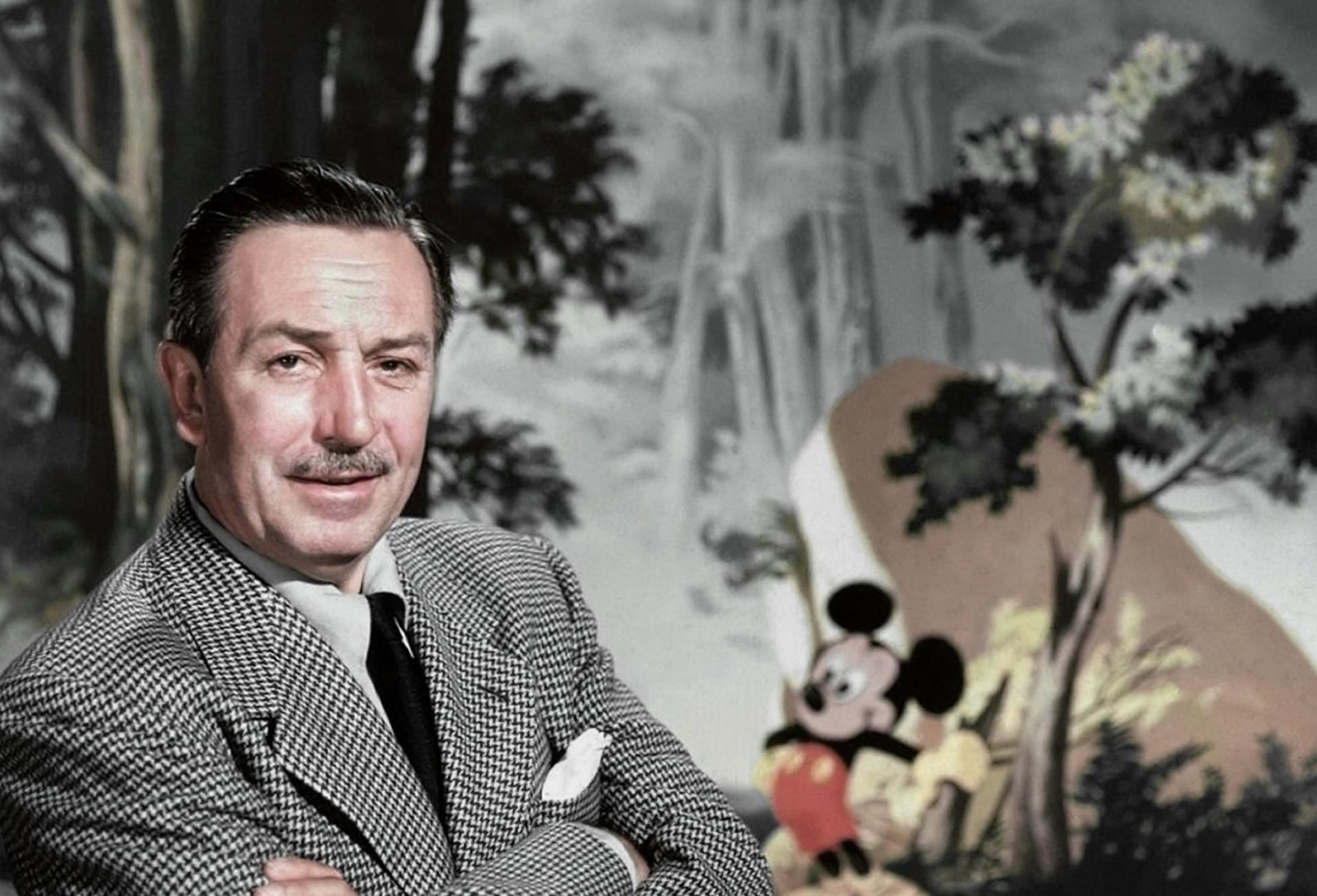 Walt Disney - sang tao khong ngung hinh anh