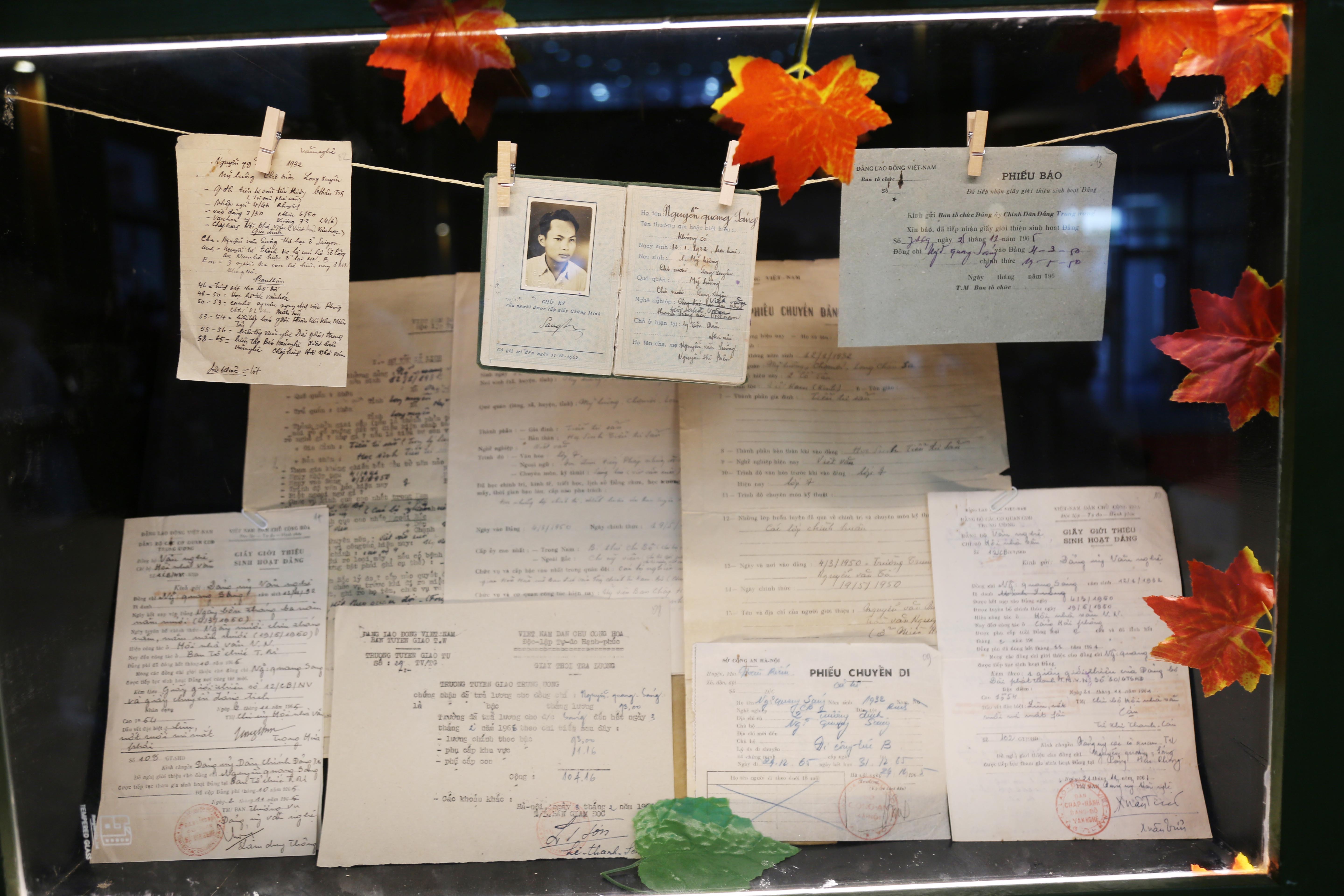 Ho so,  ky vat can bo di B anh 5