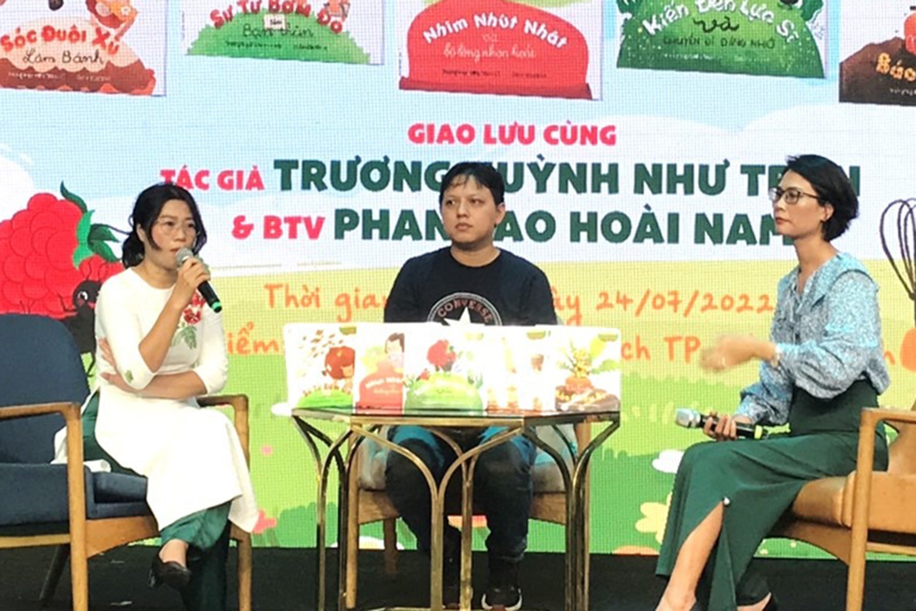 Sach tranh thuan Viet dang tro thanh xu huong moi hinh anh