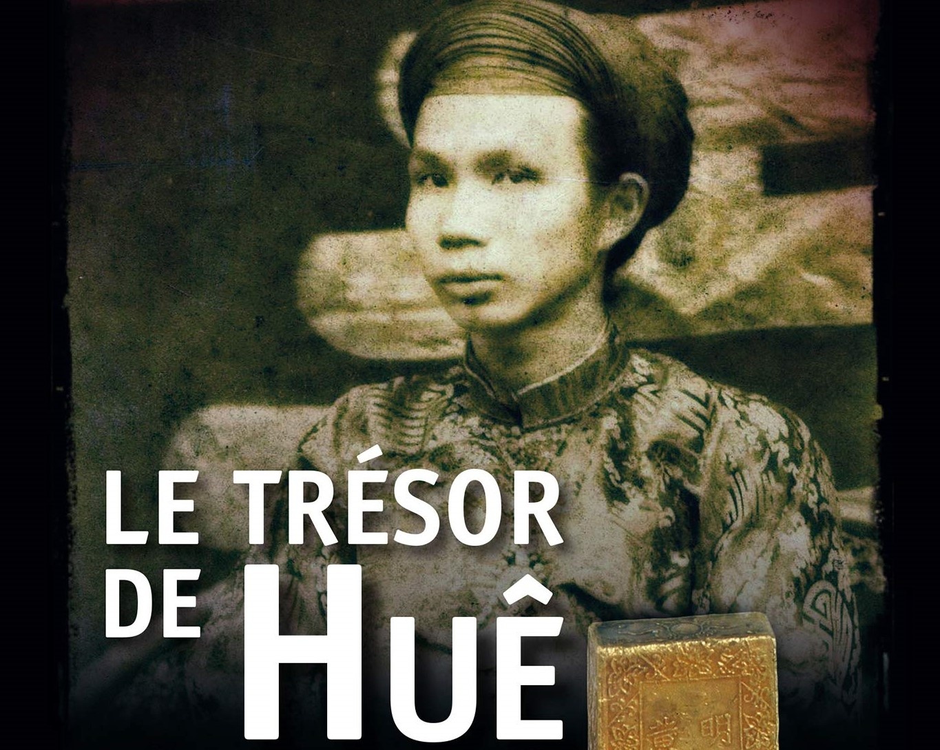 Vua Dong Khanh va phan kho bau duoc giao lai hinh anh