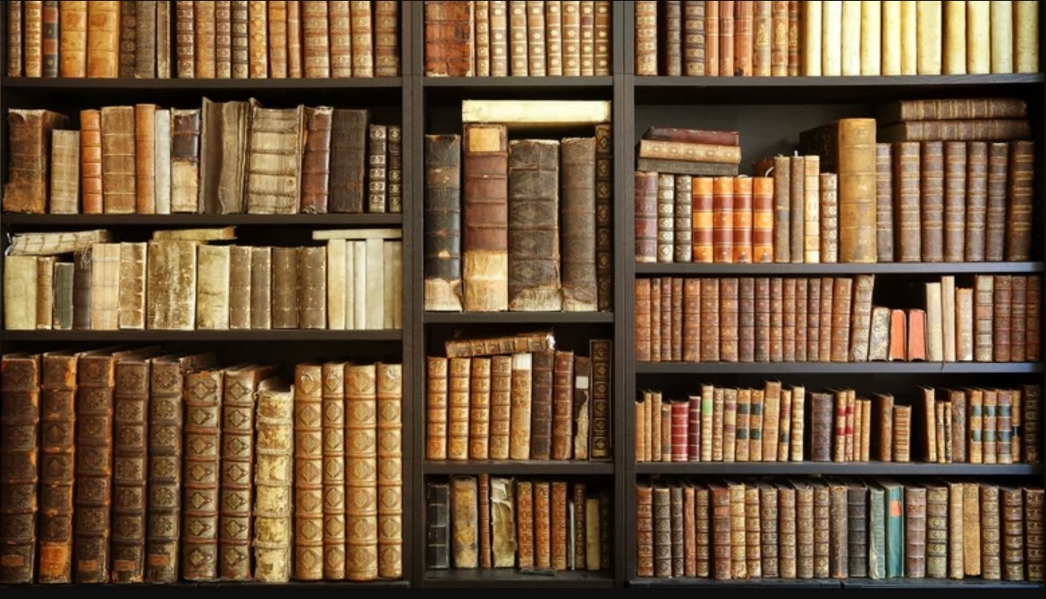 Nha suu tap sach tu goi minh la 'ke cuong phong luu' hinh anh