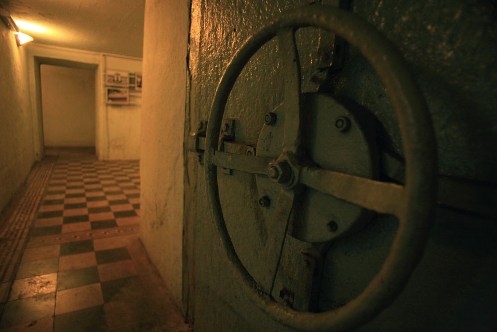 Bi mat nhung can ham o Dinh Gia Long va Dinh Doc Lap hinh anh