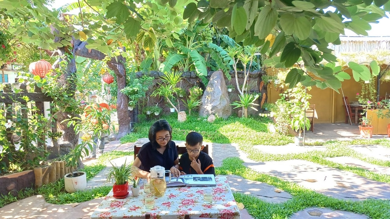 Lan toa van hoa doc anh 1