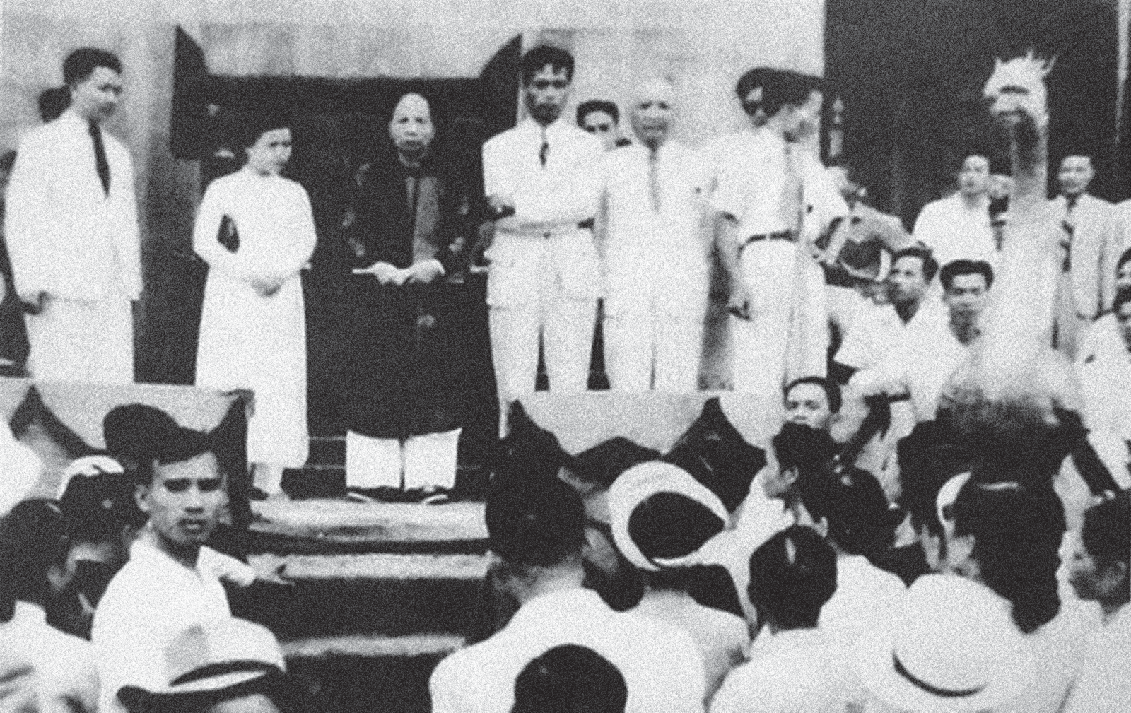 Tuan le Vang nam 1945 anh 1