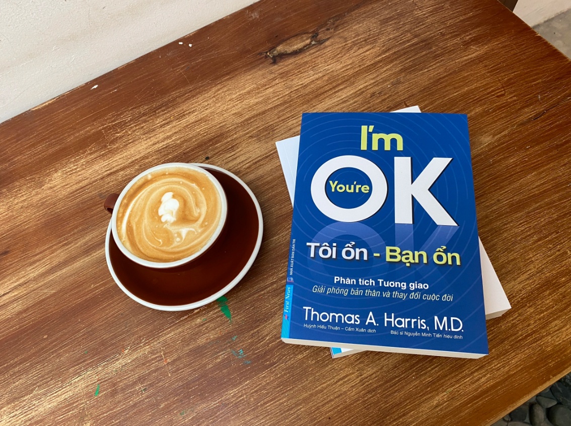 Cuon sach tam ly hoc giup tu chua lanh hinh anh