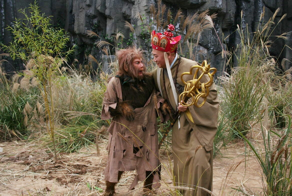 Giai ma y nghia la bua dan tren dinh nui Ngu Hanh giam Te Thien hinh anh