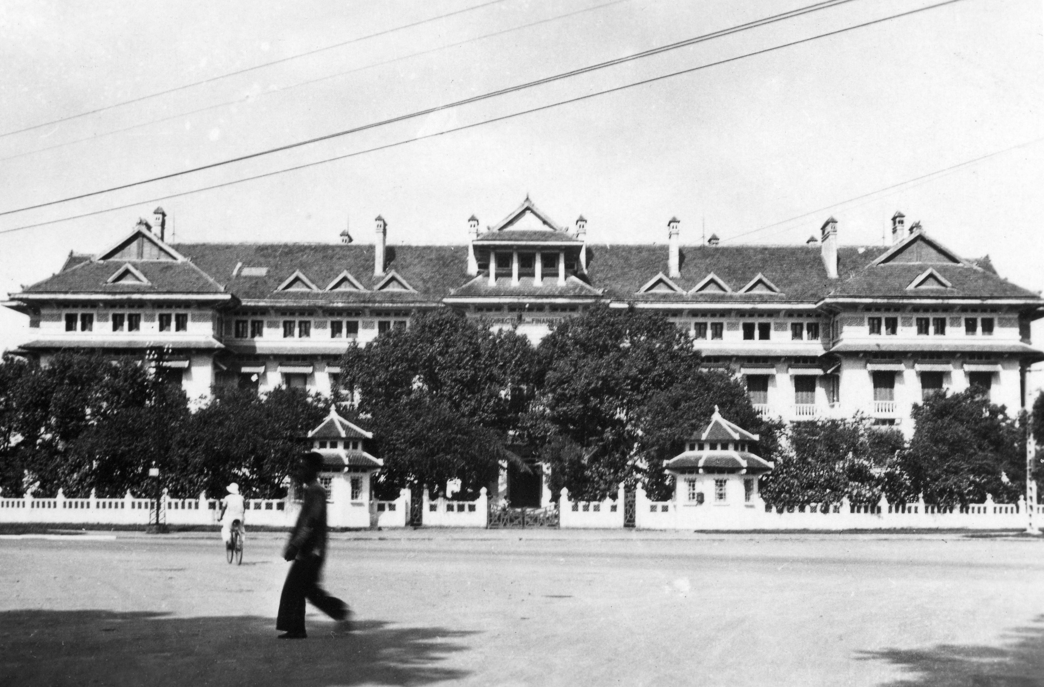 Cong trinh kien truc Phap anh 9