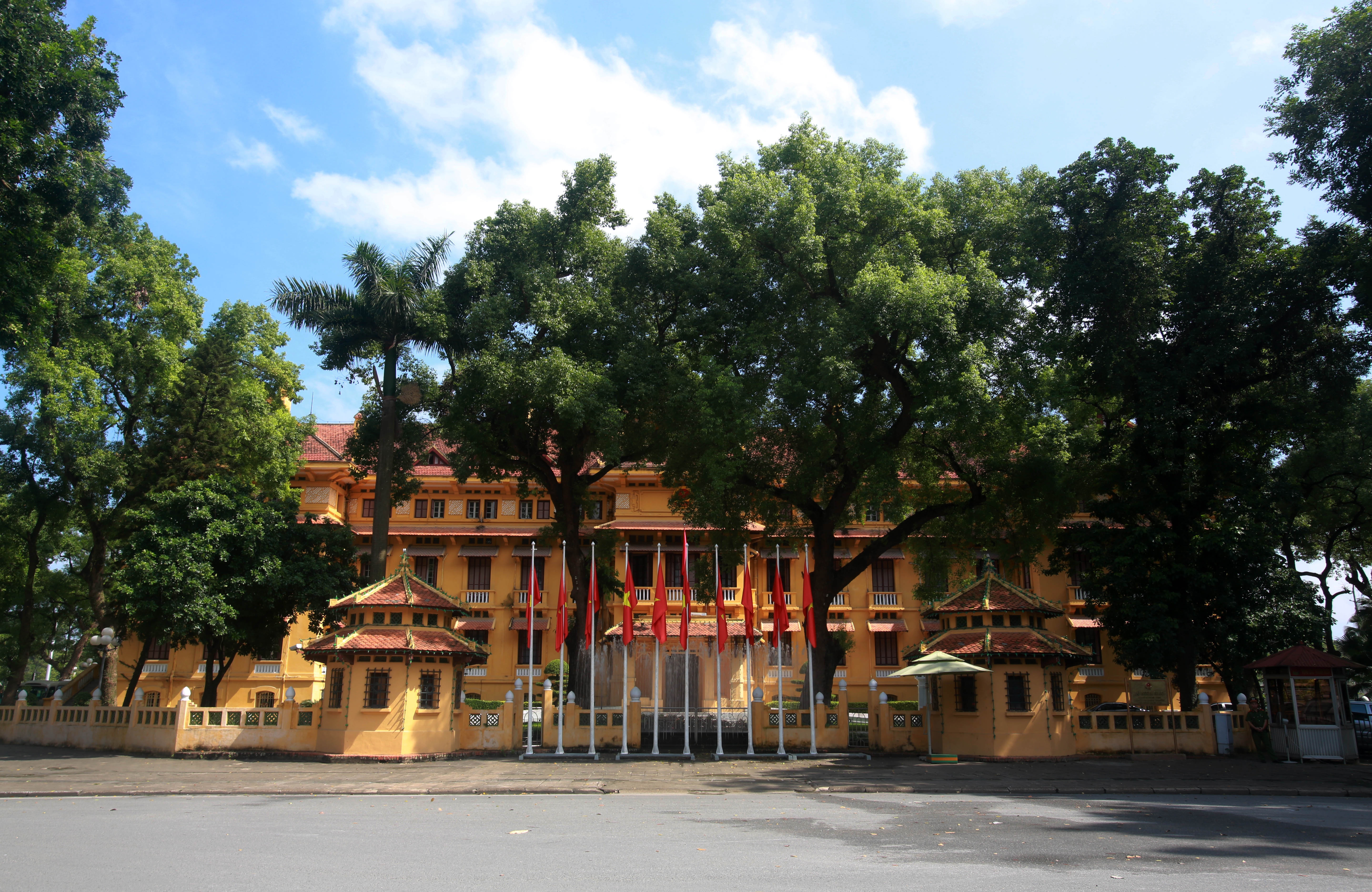 Cong trinh kien truc Phap anh 10