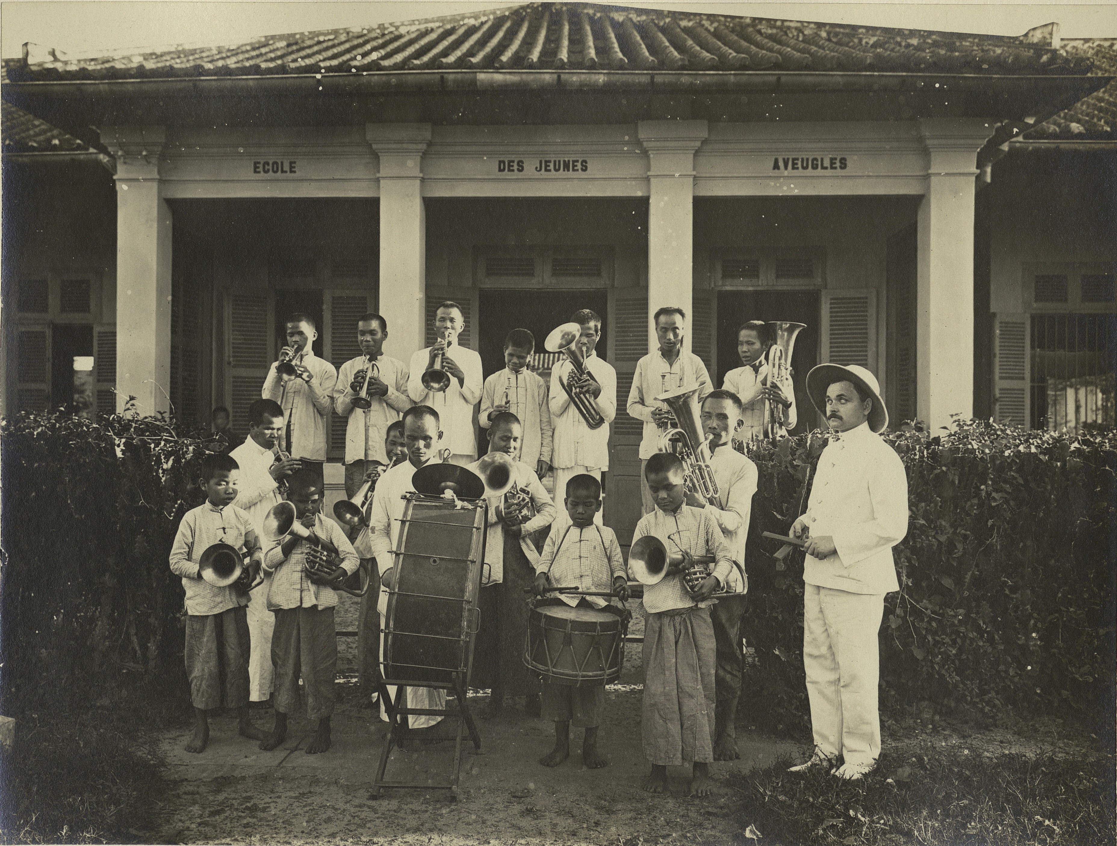 Cho Lon 100 nam truoc anh 8