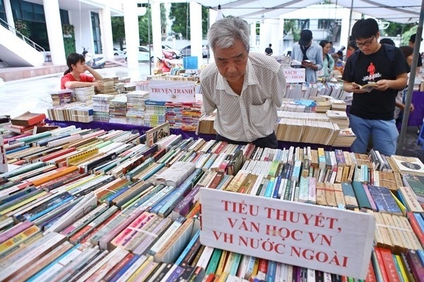 Ly do sach dich len ngoi hinh anh