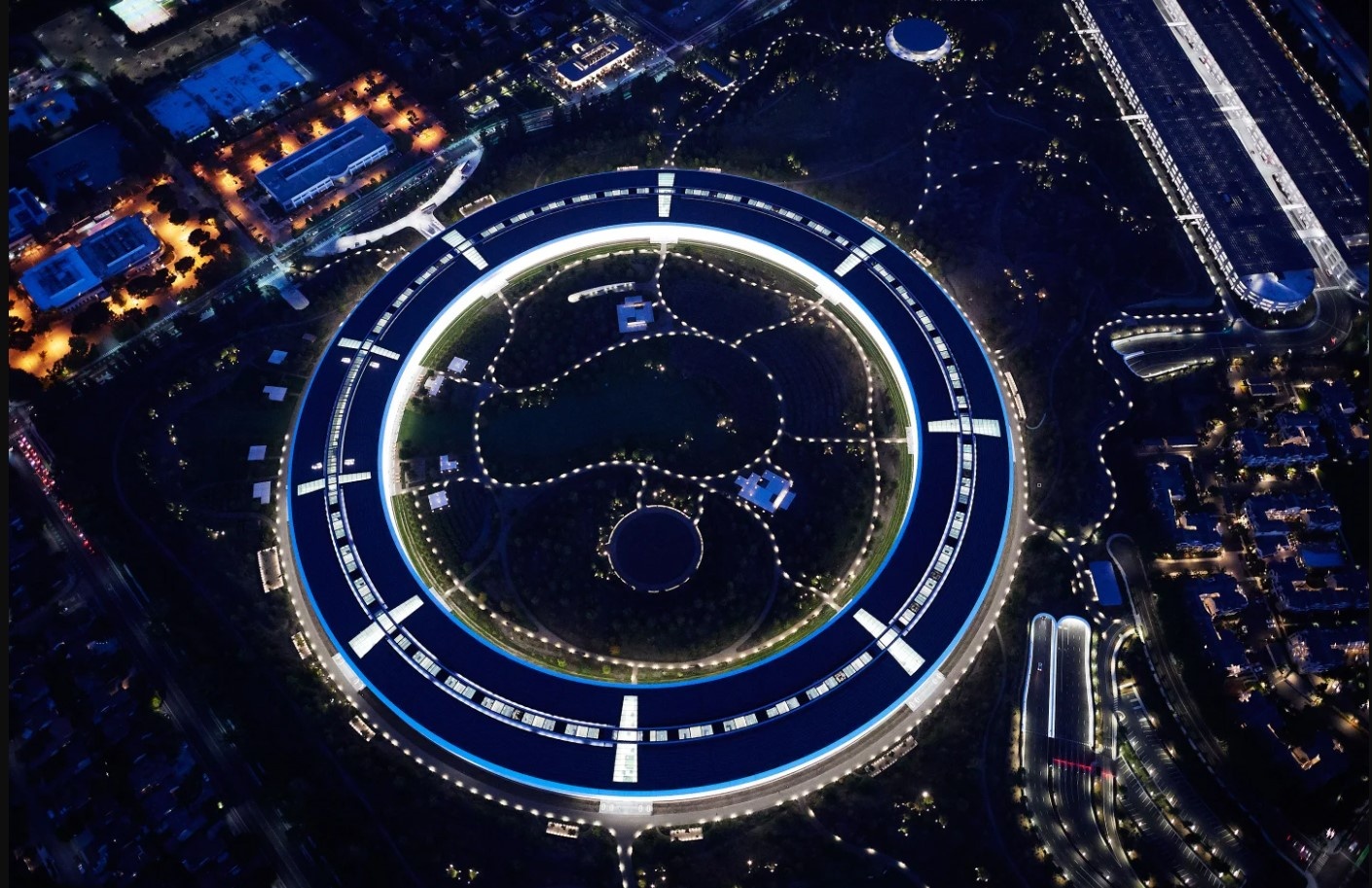 Bi an va su that an giau o Thung lung Silicon hinh anh