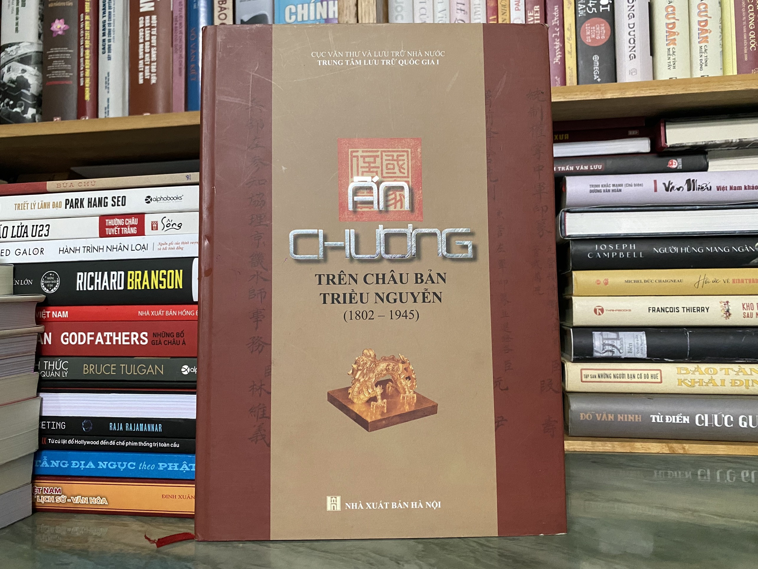 Hieu ve he thong an, trien trieu Nguyen hinh anh