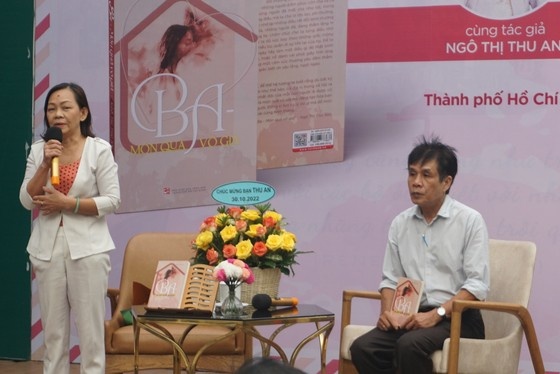 Ba mon qua vo gia anh 1