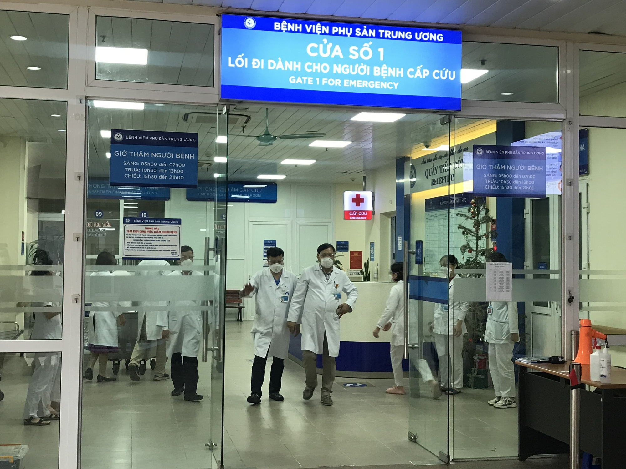 Ca truc phong de cua nam sinh vien truong Y hinh anh